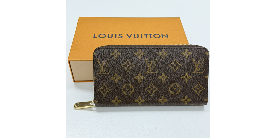 ルイヴィトン　モノグラム　ジッピーウォレット　M27030　RFID　AB